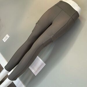 Lululemon size 2 leggings